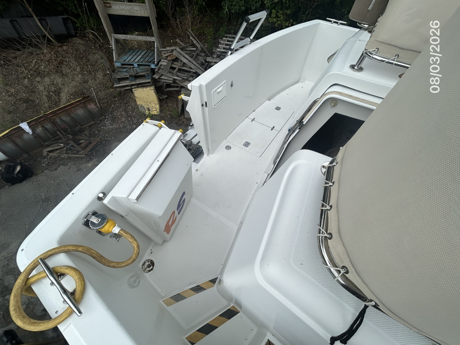 43' Mainship aftdeck2