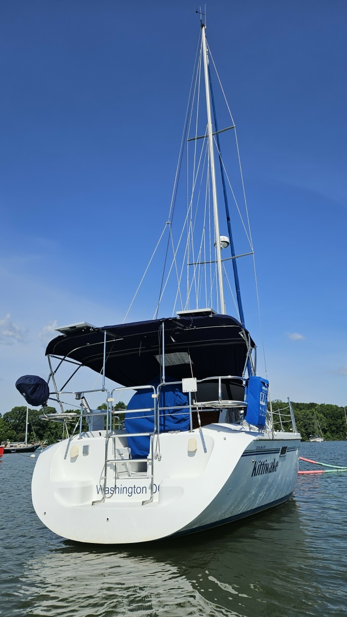 1998 Catalina 320