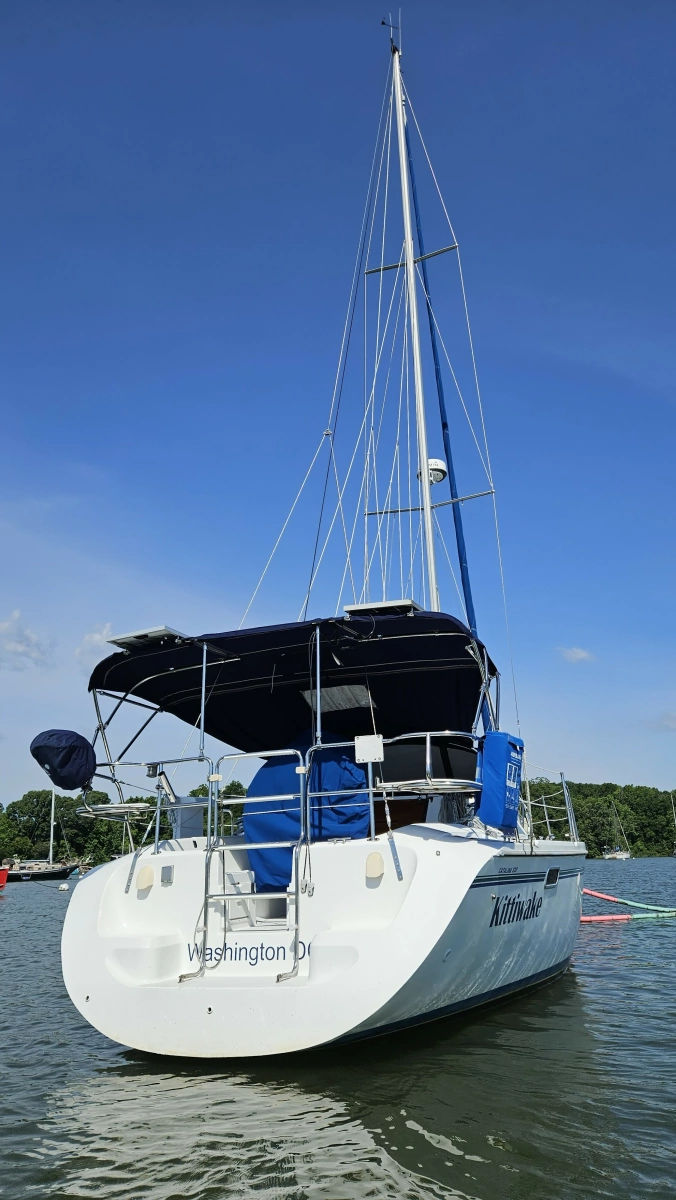 1998 Catalina 320