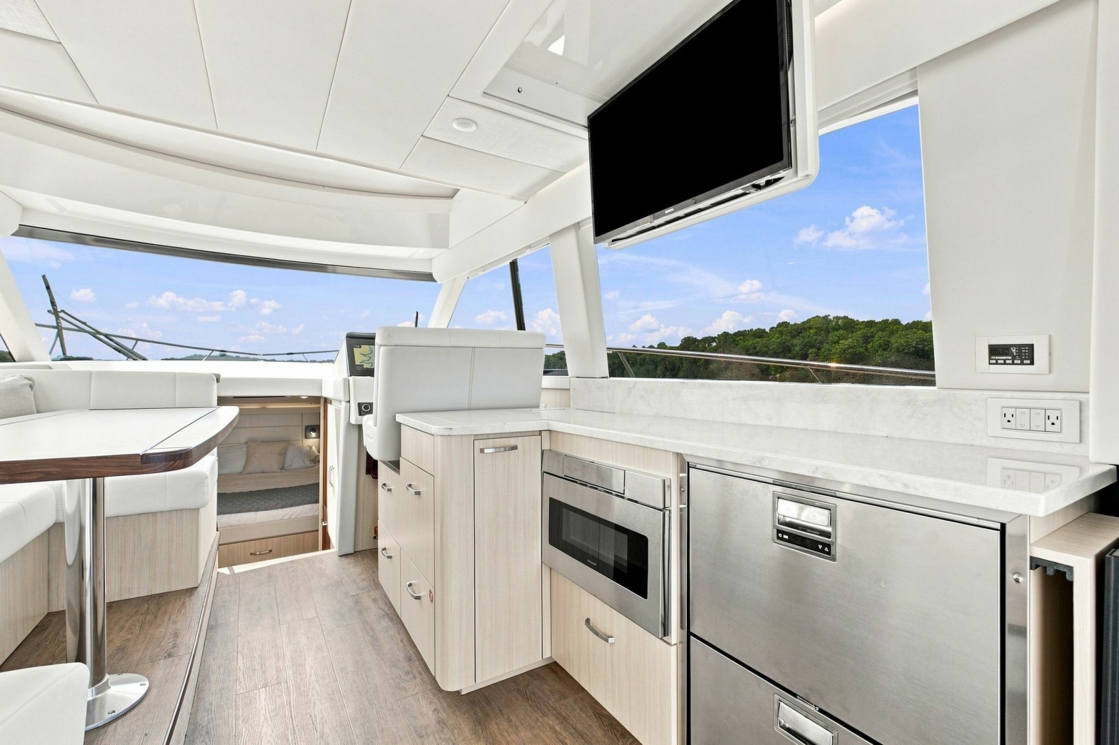 2025 Regal 42 Grande Coup