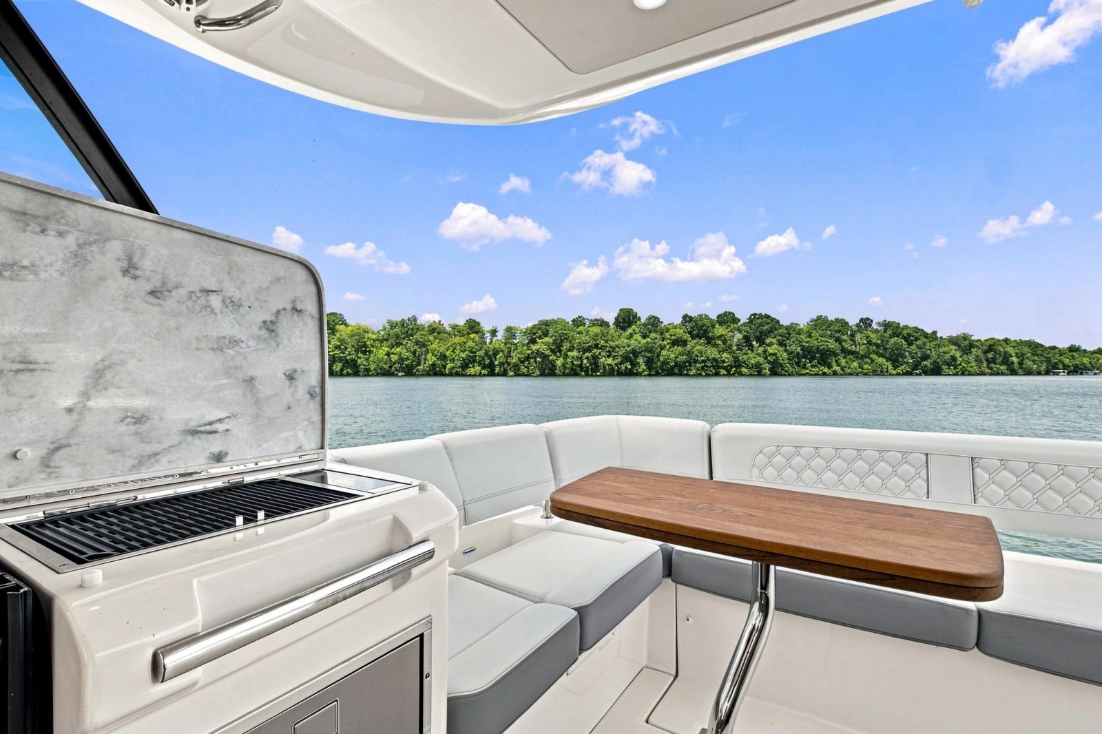 2025 Regal 42 Grande Coup