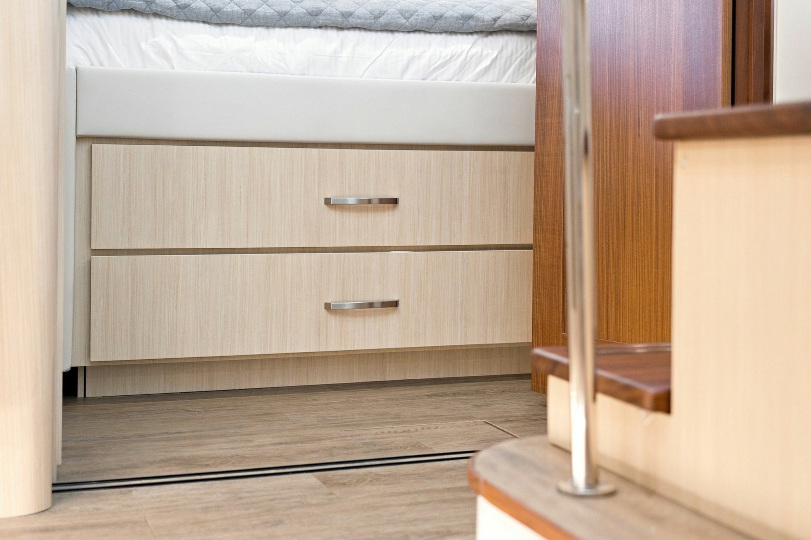 2025 Regal 42 Grande Coup