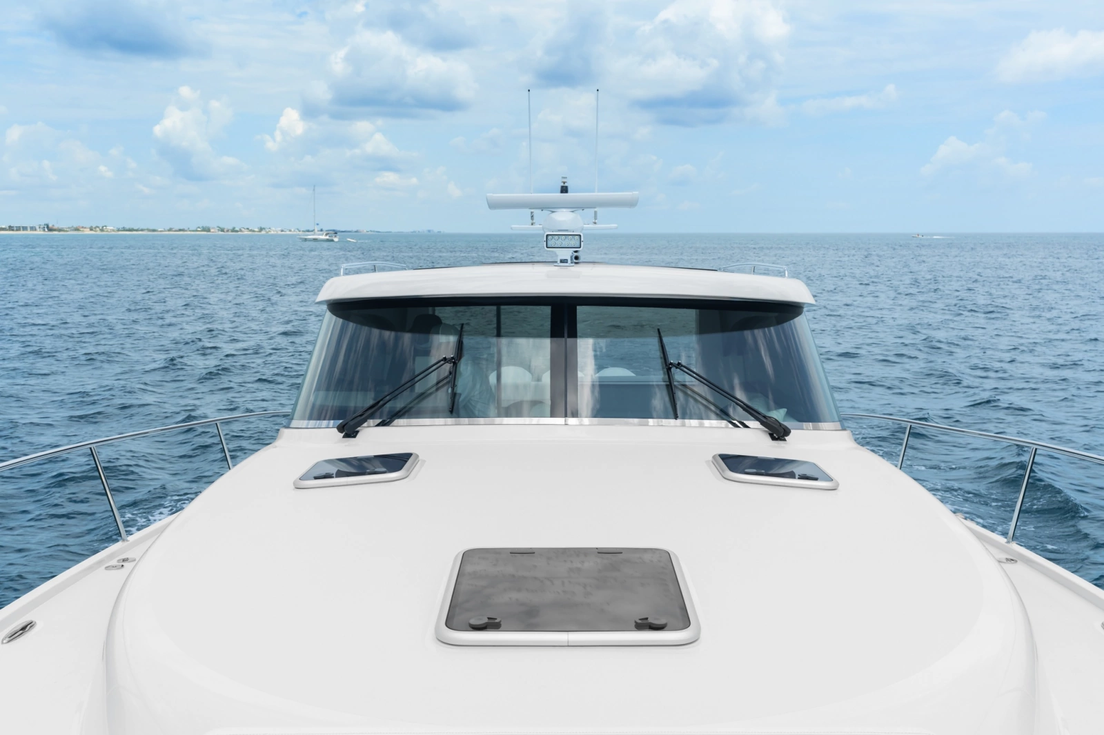 Eclipse 50 - STINGRAY GRAY - Bow