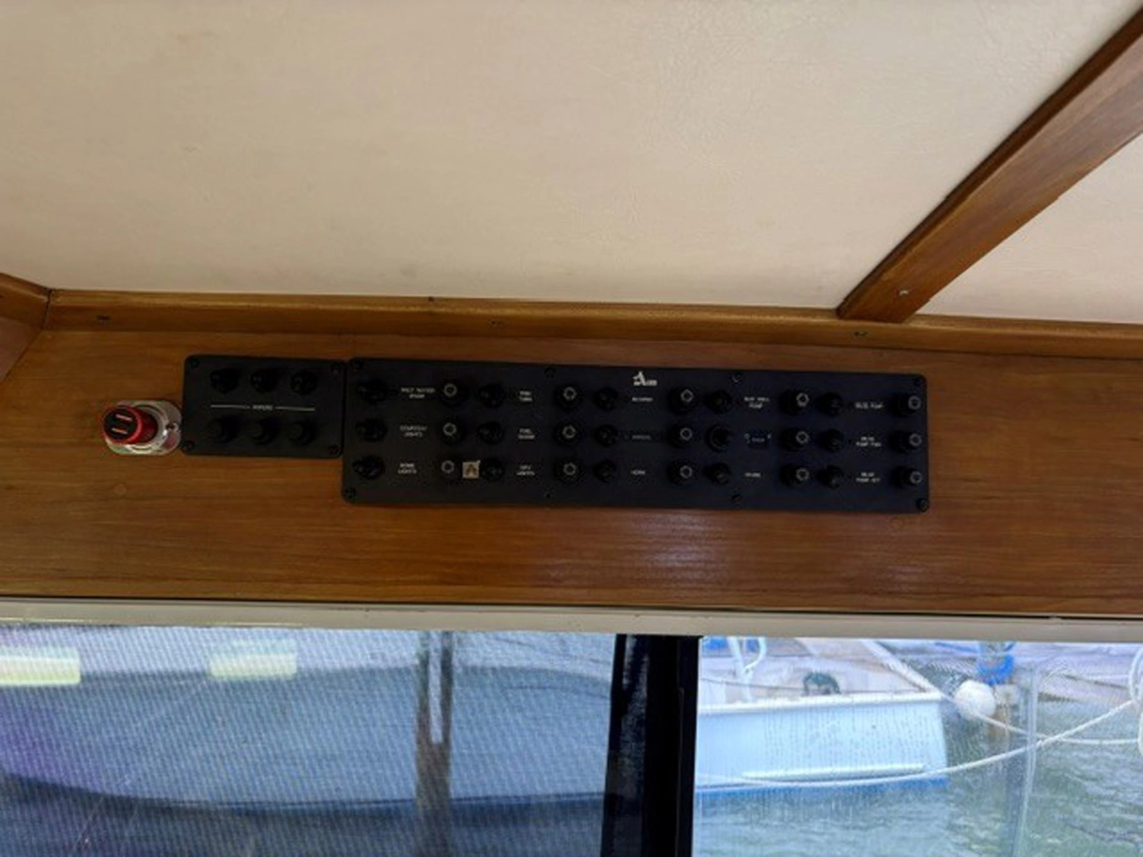 2001 Albin 35 Tournament Express