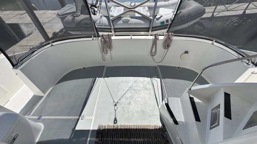 Aft Cockpit