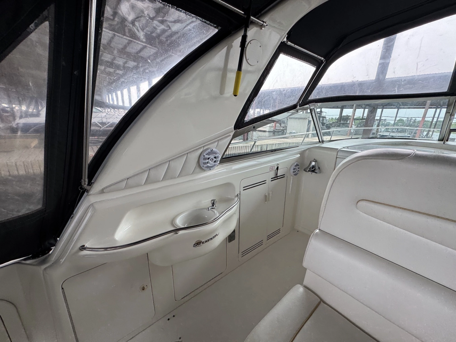 1997 Sea Ray 400 Sundancer