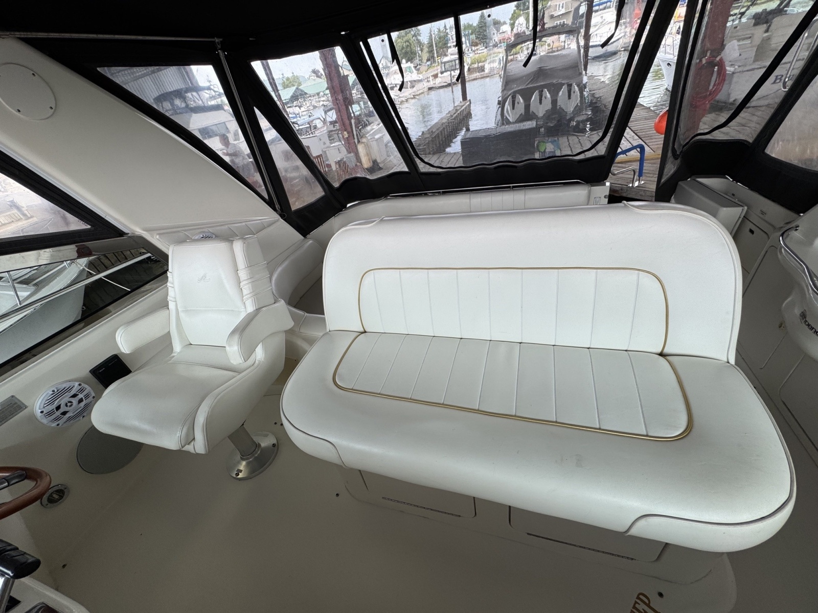 1997 Sea Ray 400 Sundancer