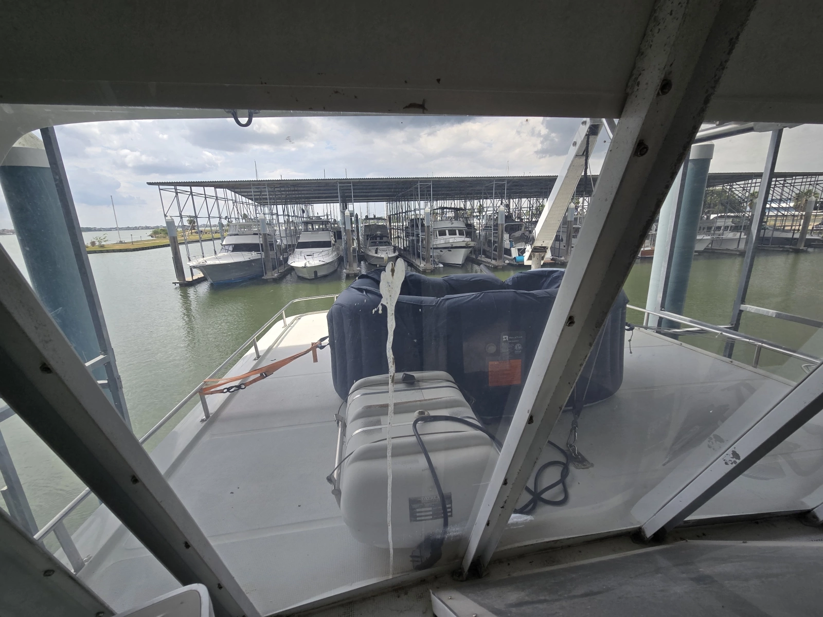 1988 Marine Trader Montechristo 56