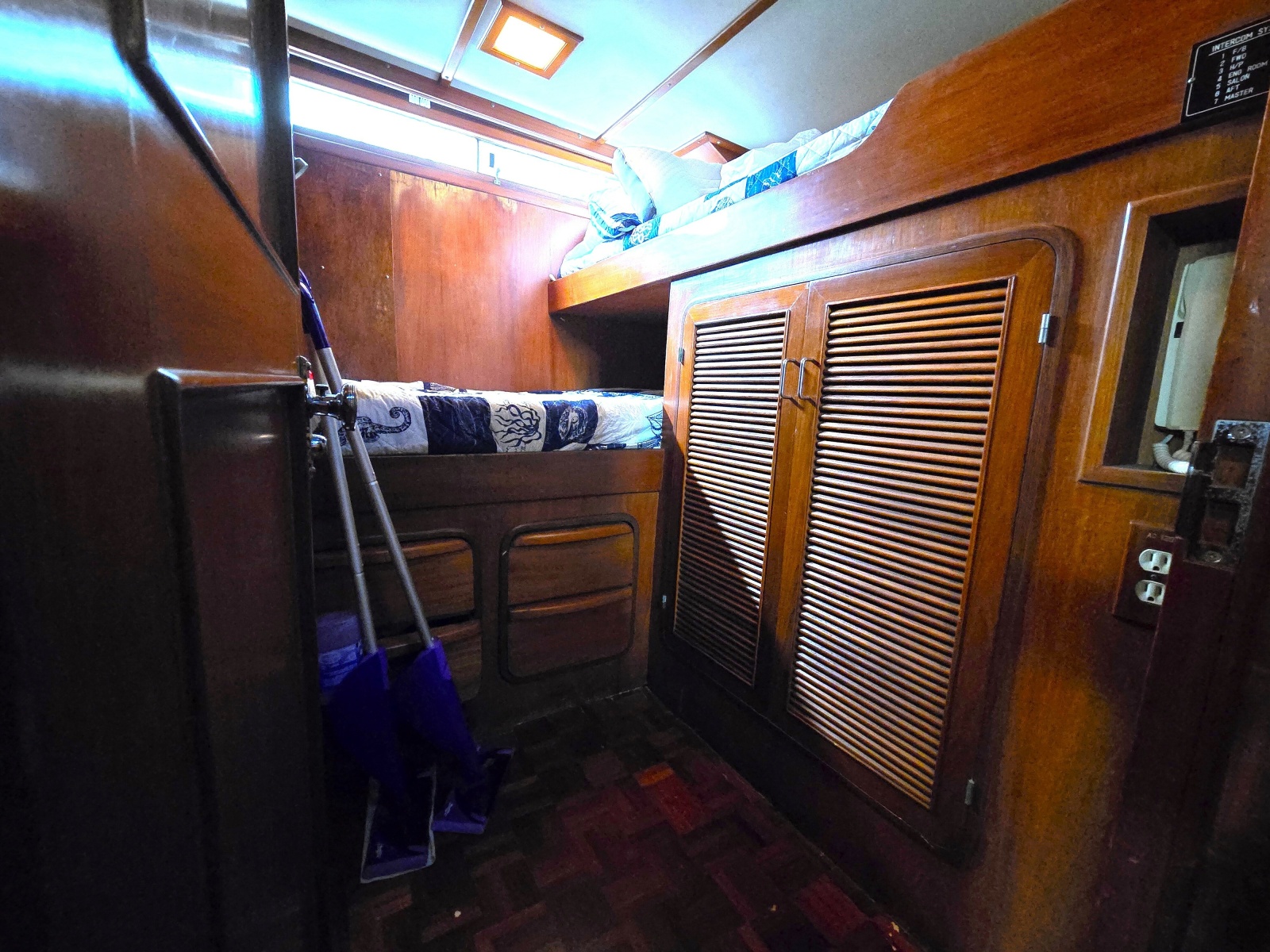 1988 Marine Trader Montechristo 56