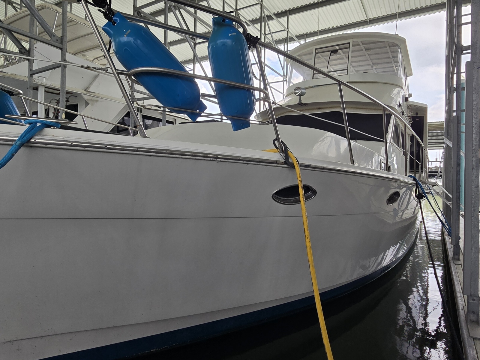 1988 Marine Trader Montechristo 56