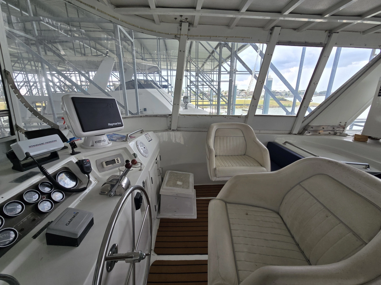1988 Marine Trader Montechristo 56