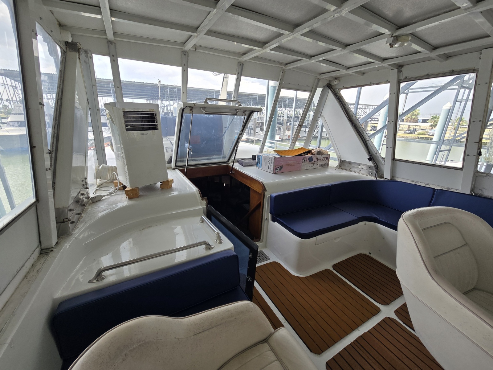 1988 Marine Trader Montechristo 56