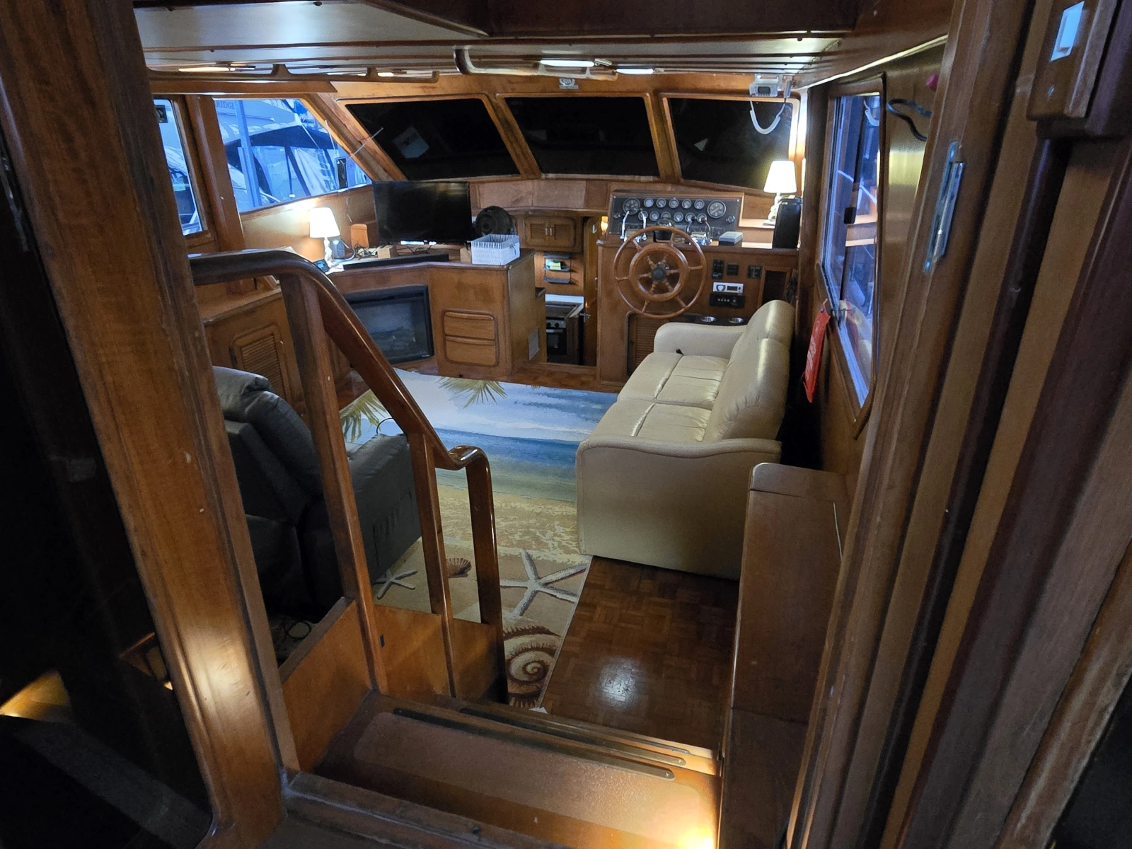 1988 Marine Trader Montechristo 56