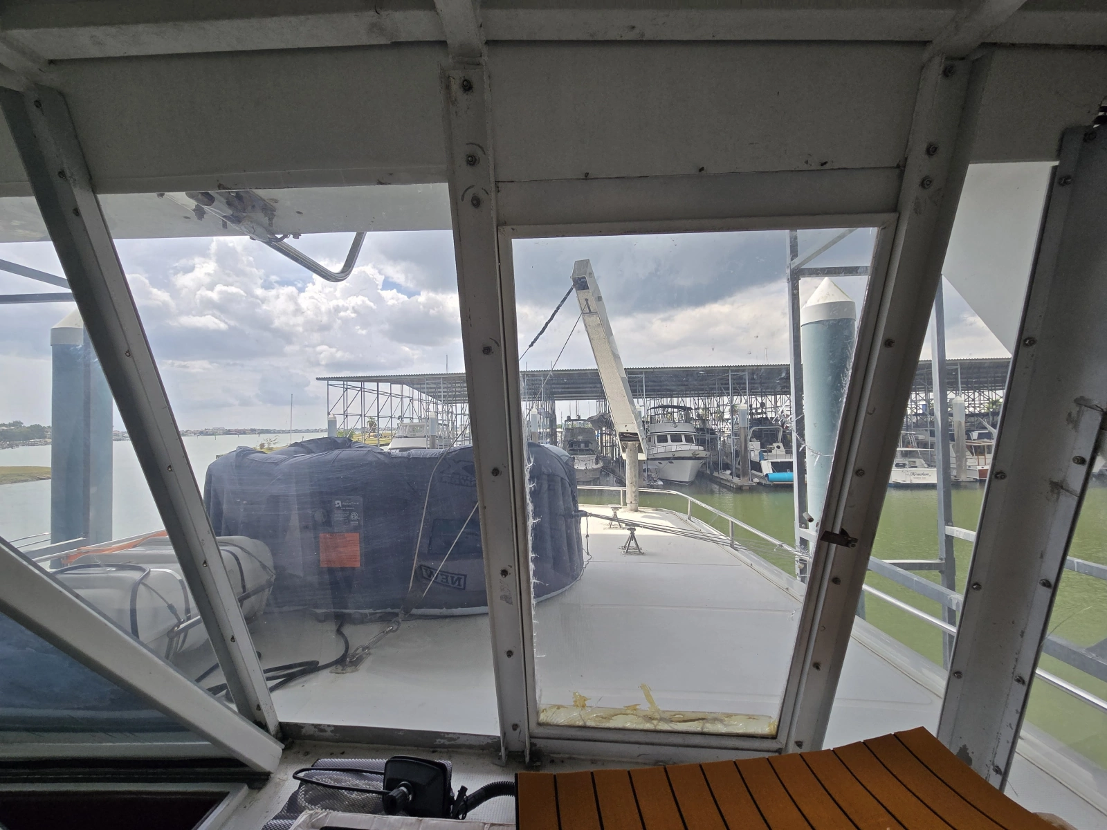 1988 Marine Trader Montechristo 56