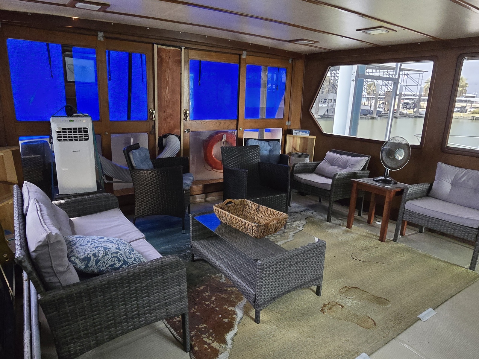 1988 Marine Trader Montechristo 56