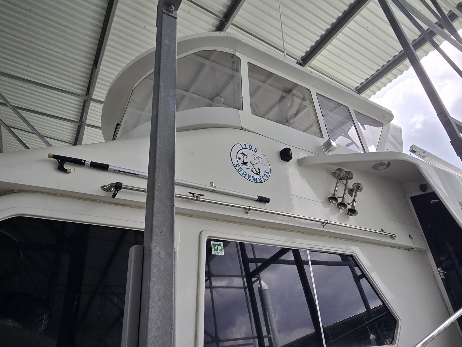 1988 Marine Trader Montechristo 56