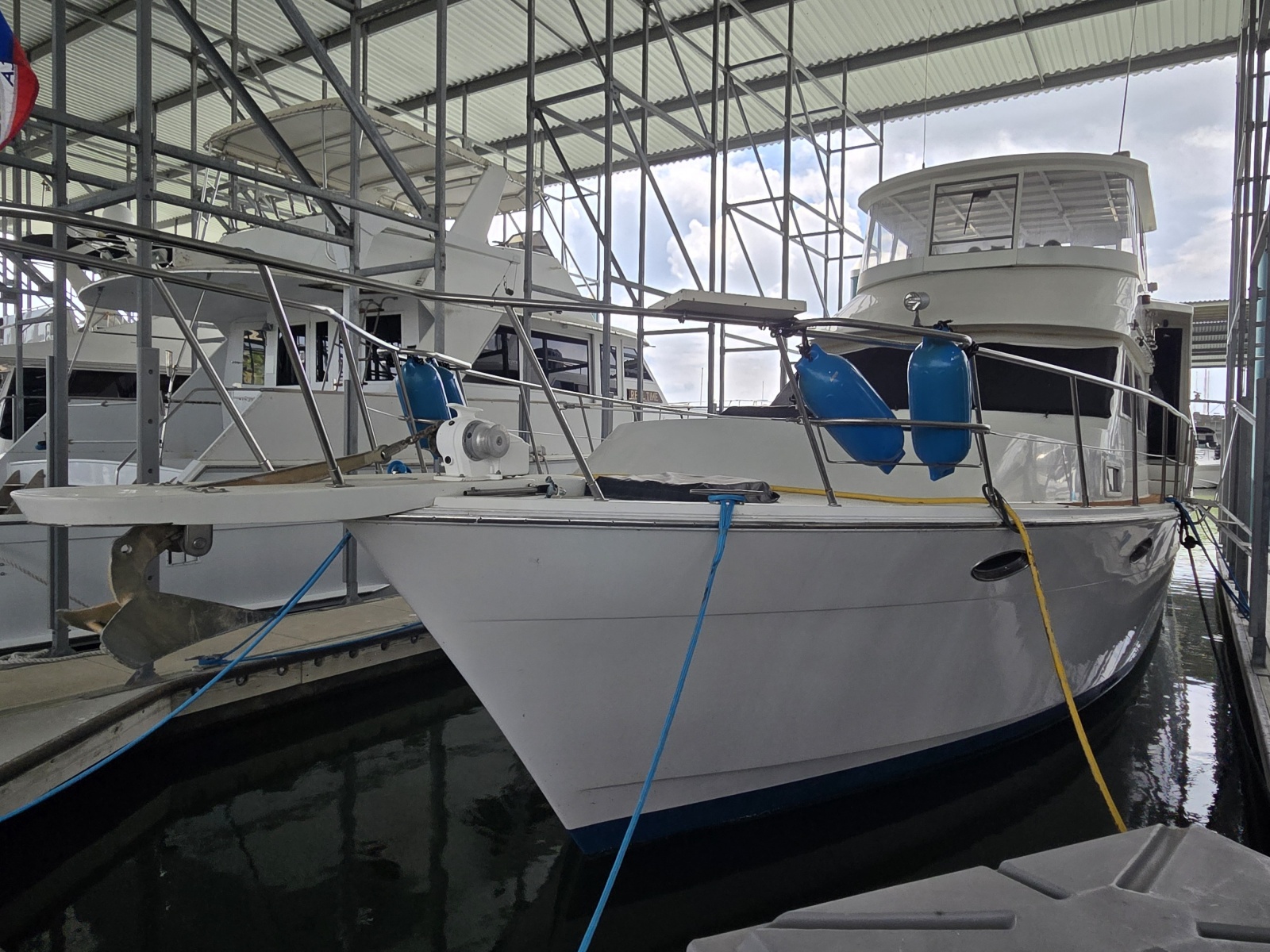 1988 Marine Trader Montechristo 56