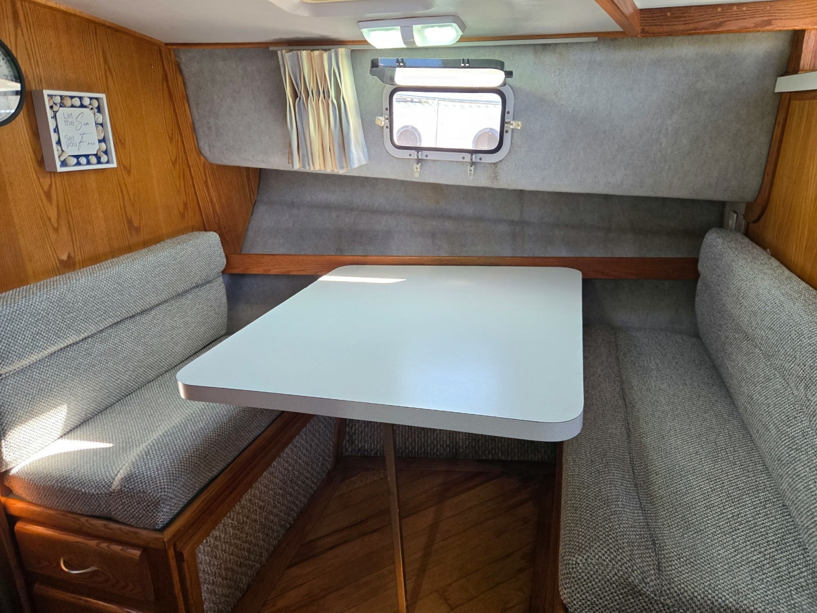 1988 Mainship Double Cabin