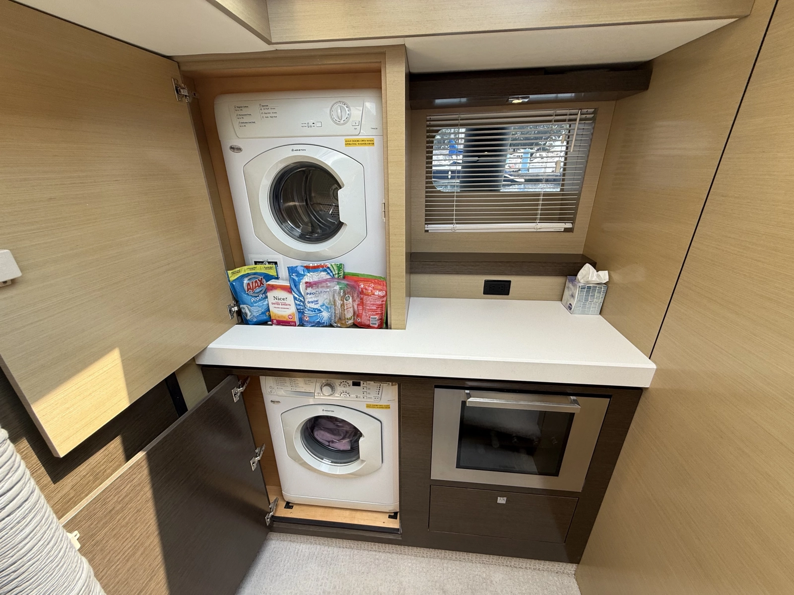 2016 Cruisers 60 Cantius