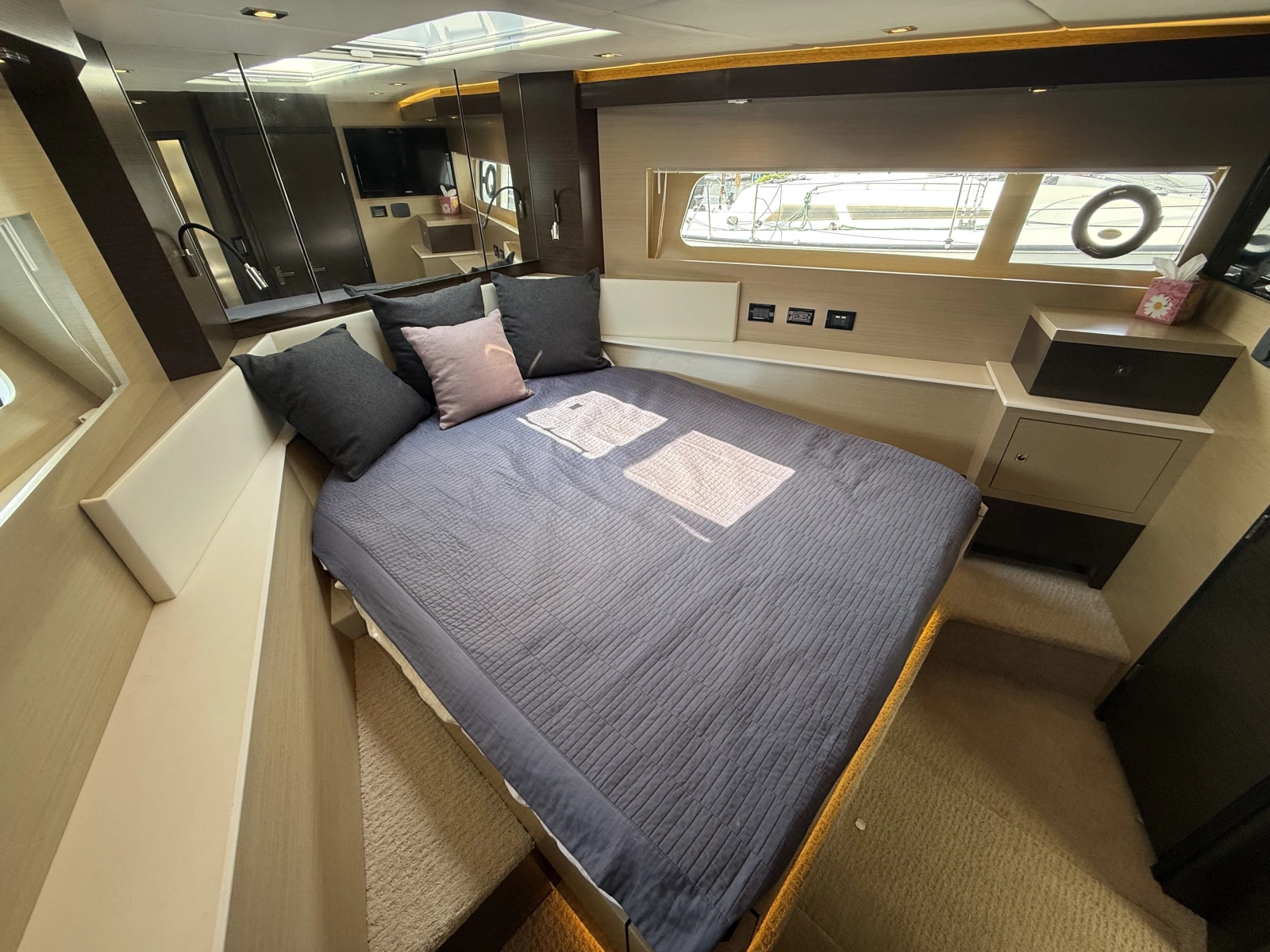 2016 Cruisers 60 Cantius