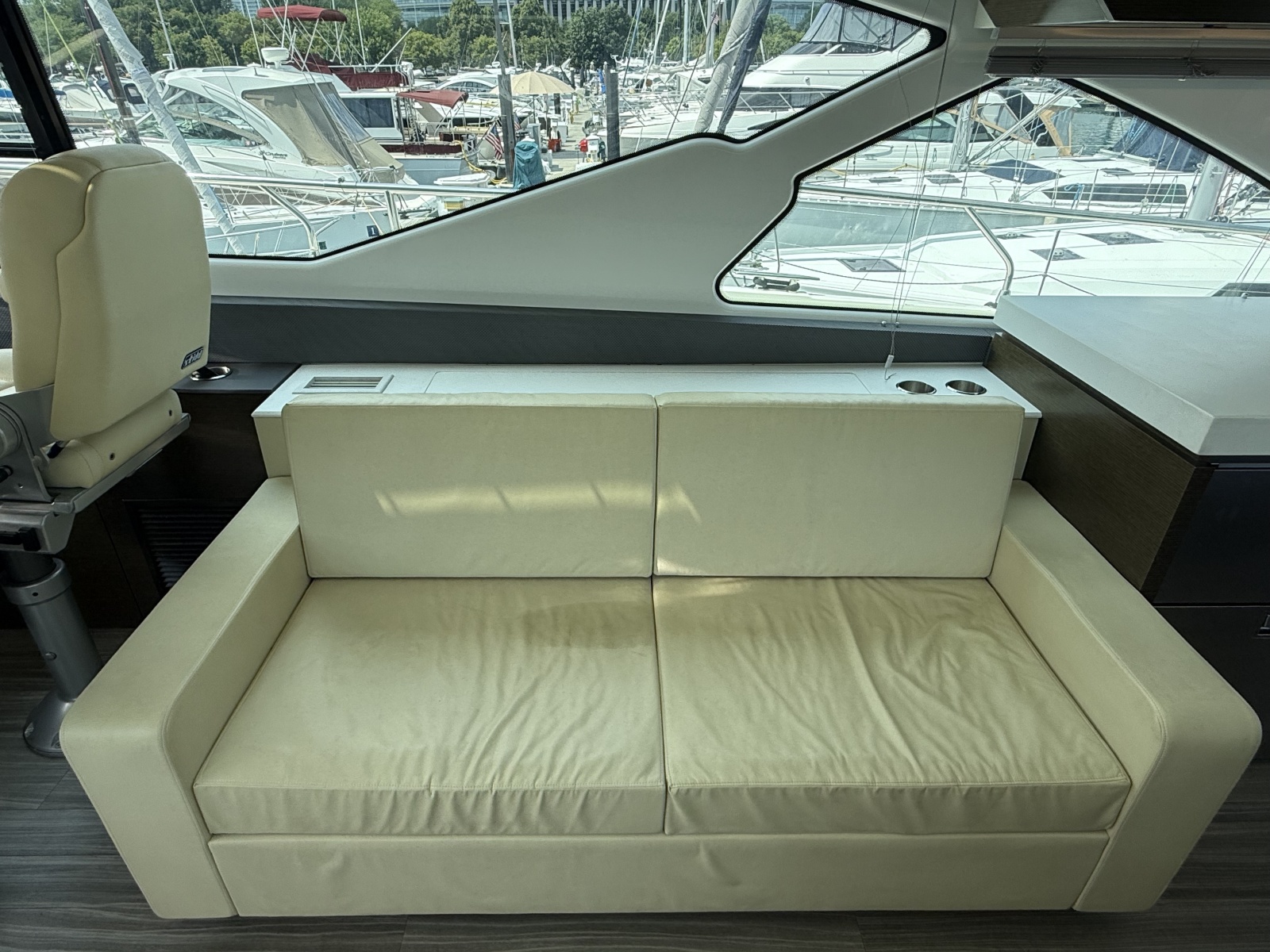 2016 Cruisers 60 Cantius