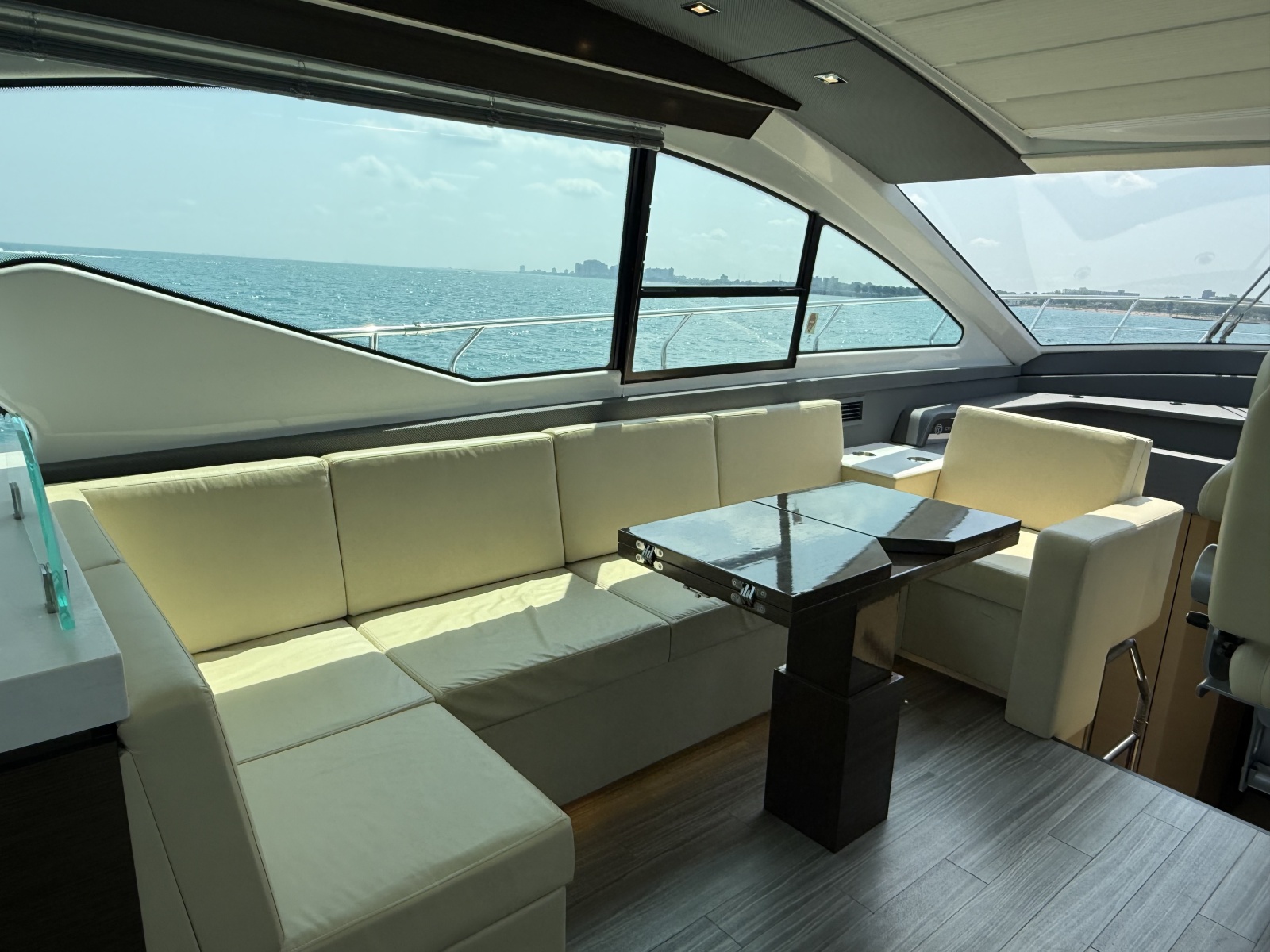 2016 Cruisers 60 Cantius