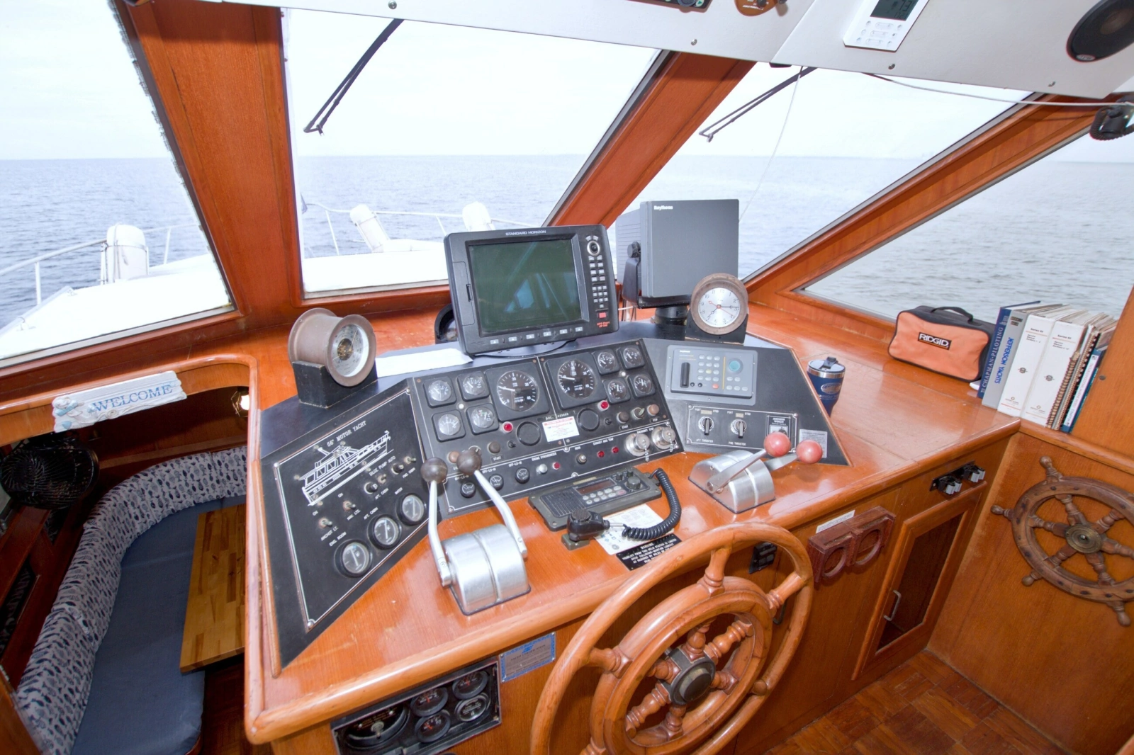 1994 Jefferson Marquessa 56 Extended Deckhouse