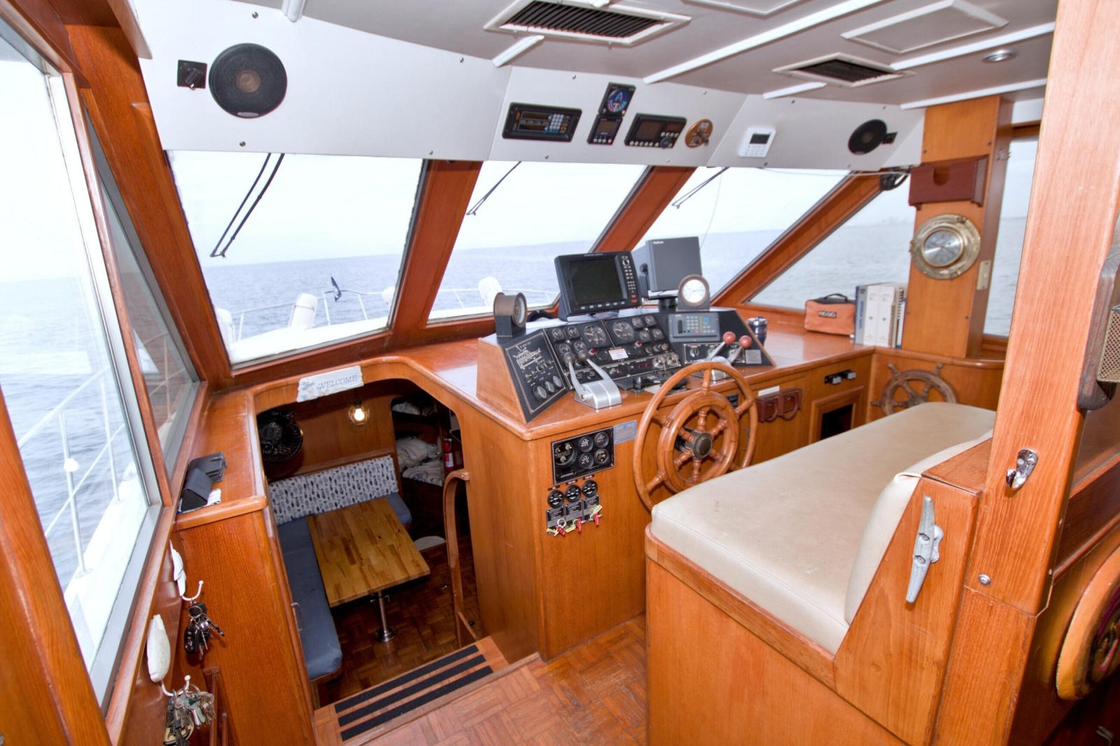 1994 Jefferson Marquessa 56 Extended Deckhouse