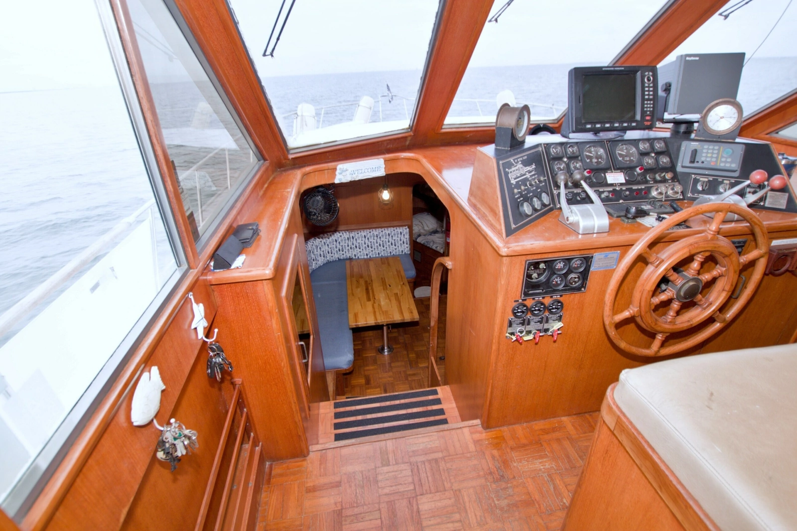 1994 Jefferson Marquessa 56 Extended Deckhouse