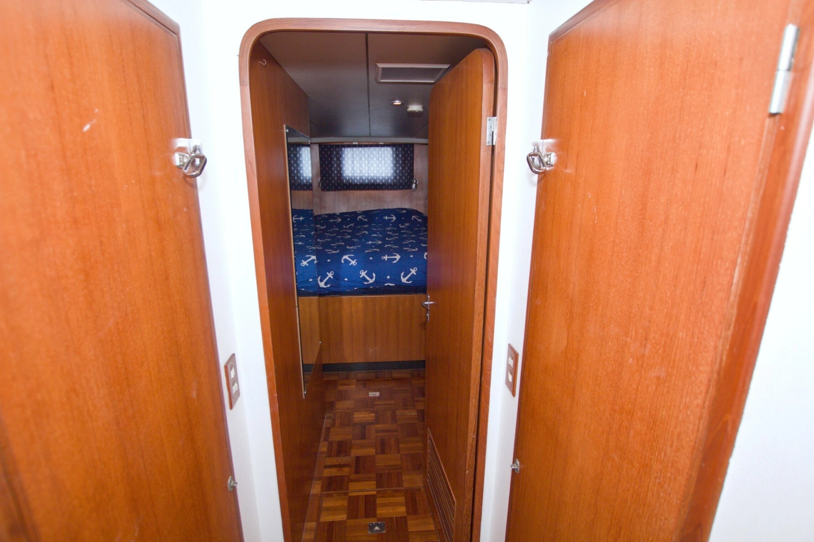 1994 Jefferson Marquessa 56 Extended Deckhouse