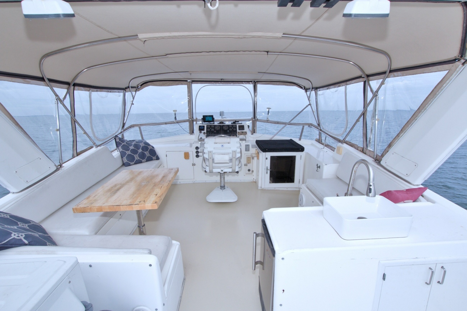 1994 Jefferson Marquessa 56 Extended Deckhouse