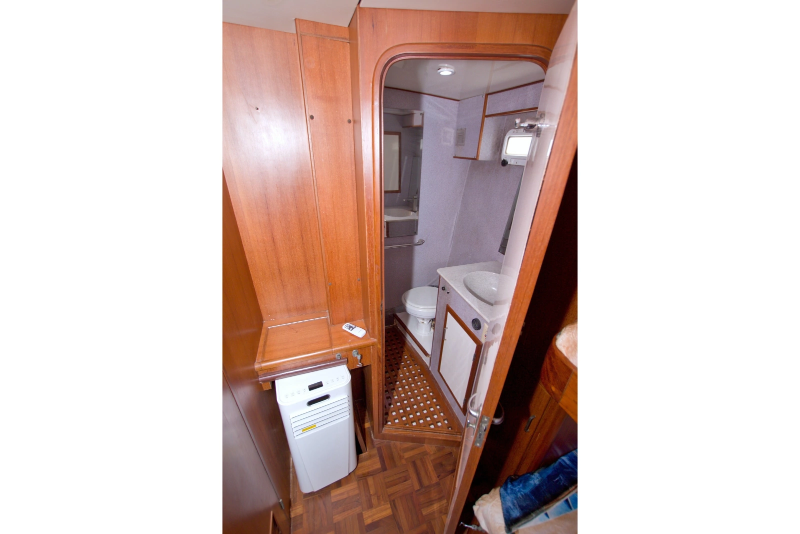1994 Jefferson Marquessa 56 Extended Deckhouse
