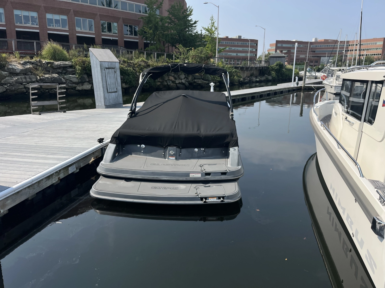 2016 Glastron GTS