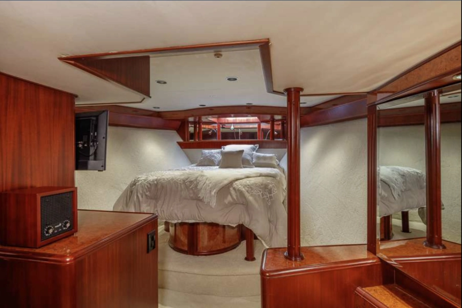 VIP Stateroom