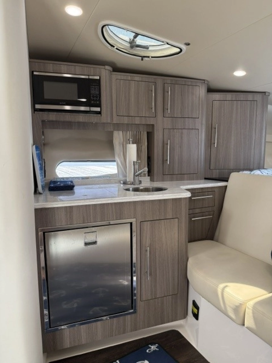 2020 Regal 33 XO
