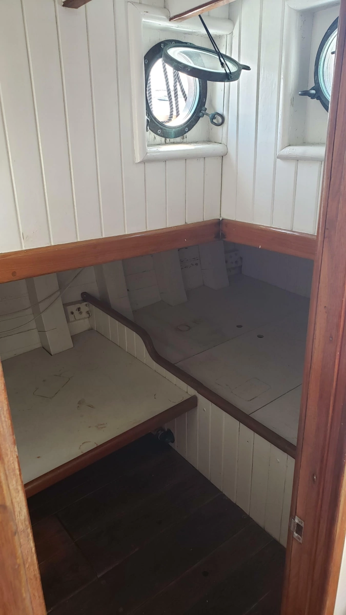 1996 Custom Biloxi Schooner