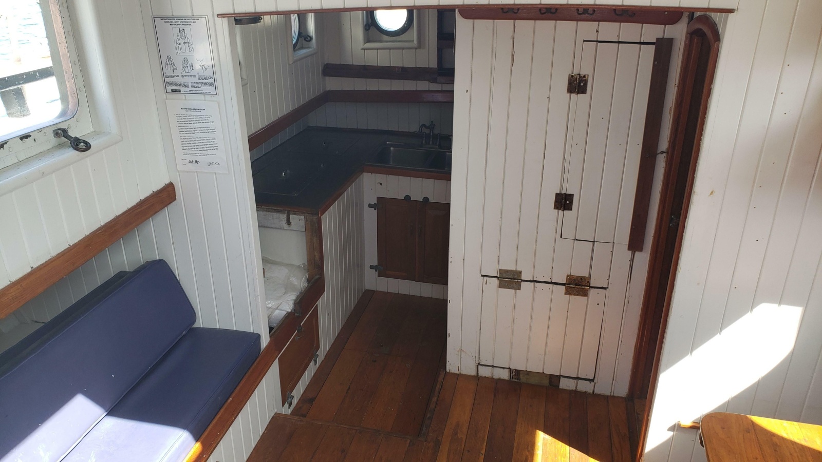 1996 Custom Biloxi Schooner