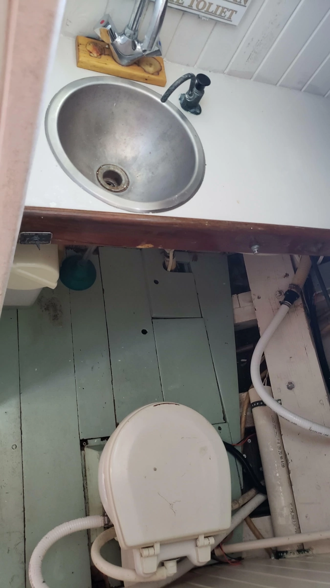 1996 Custom Biloxi Schooner