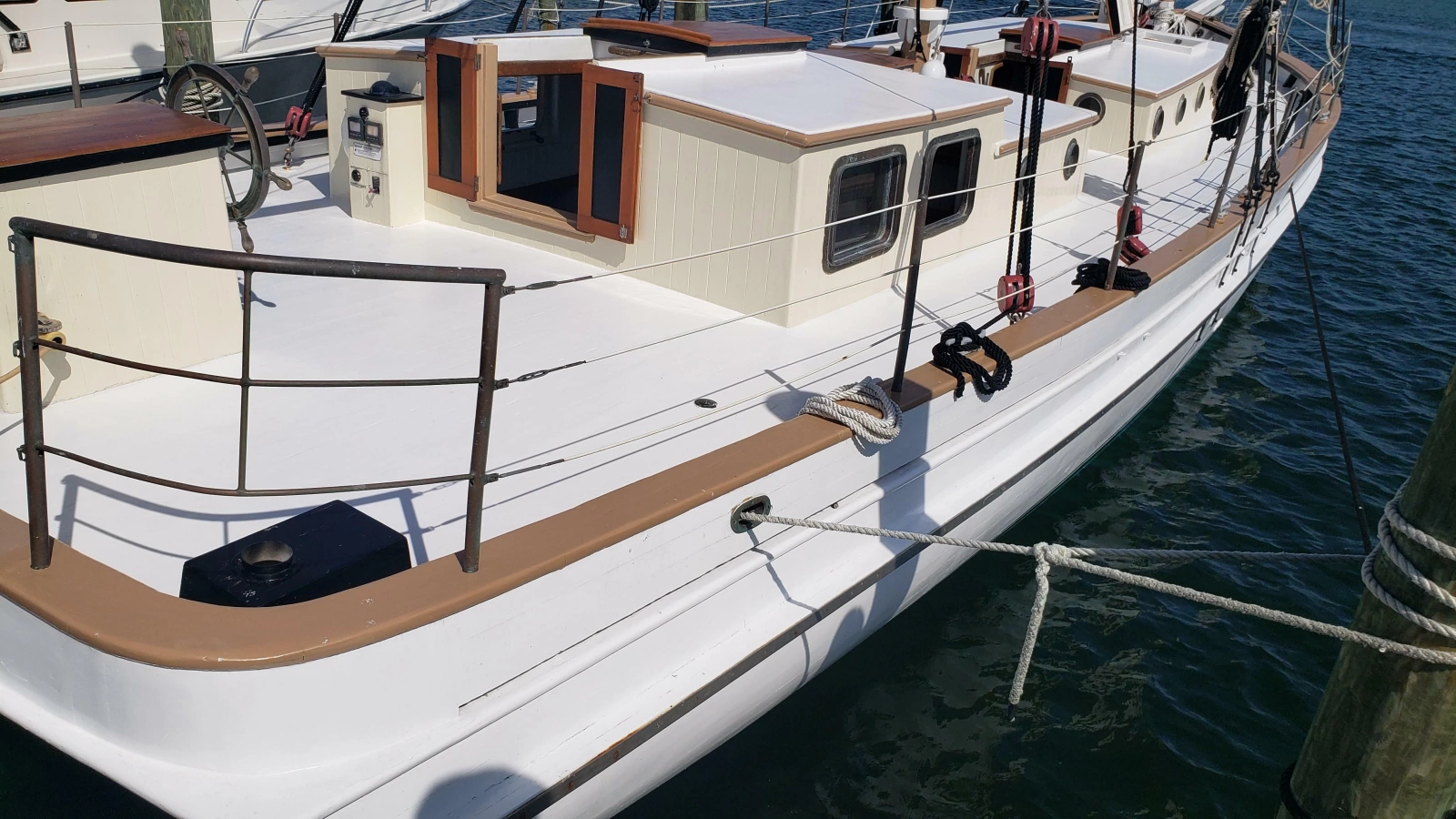 1996 Custom Biloxi Schooner