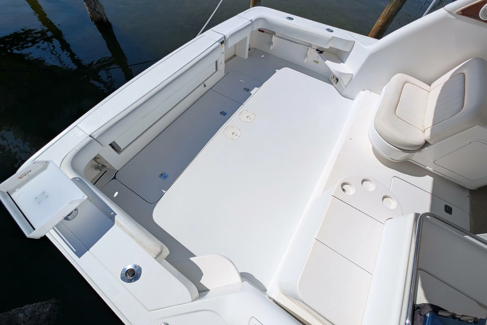 1999 Sea Ray 370 Express Cruiser