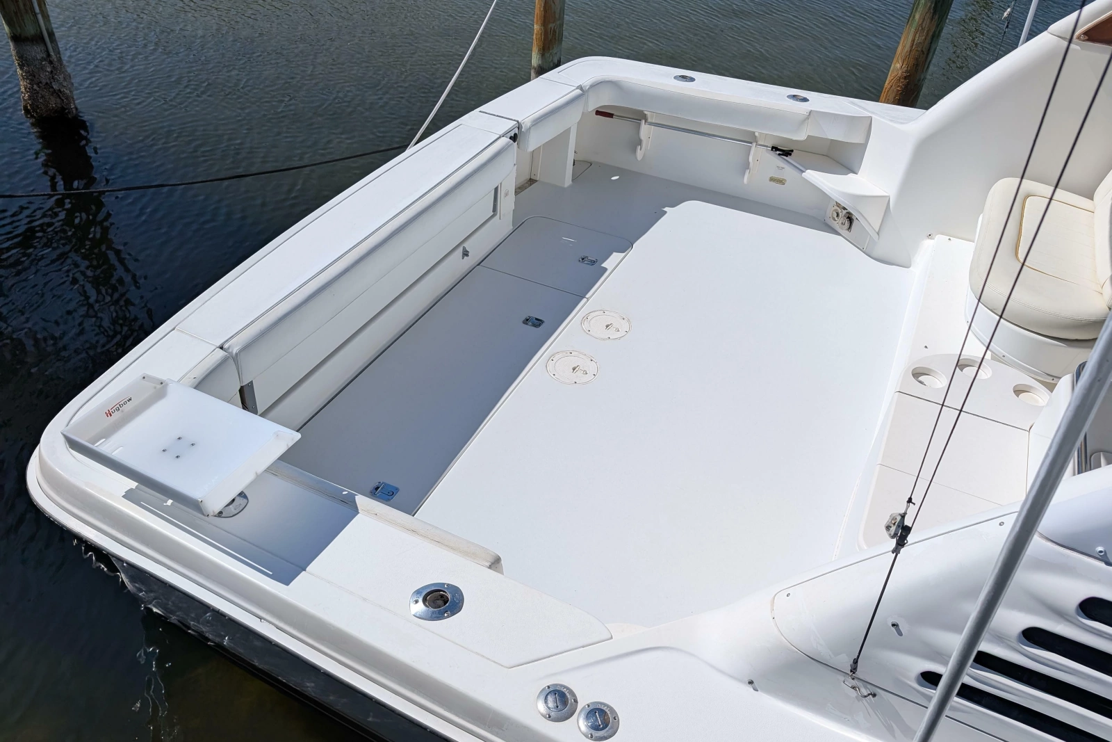 1999 Sea Ray 370 Express Cruiser