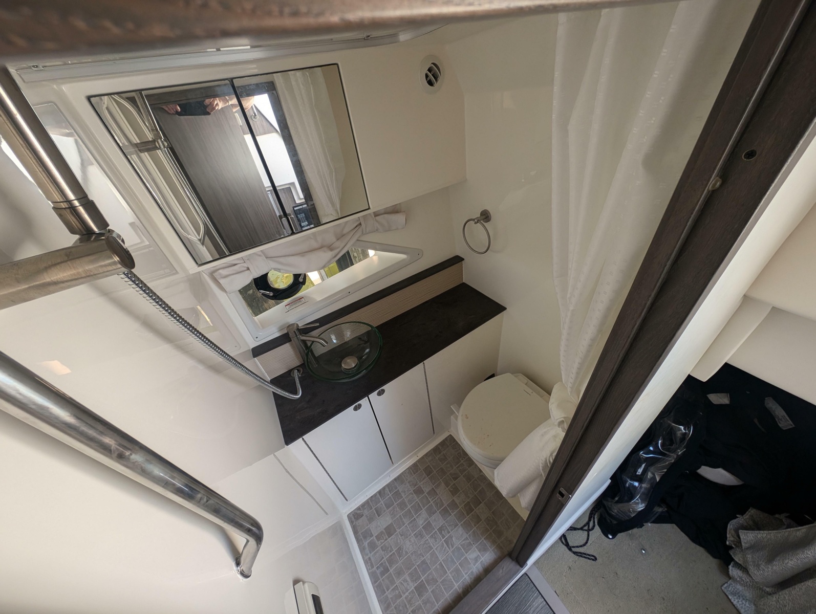 2019 Sea Ray Sundancer 320