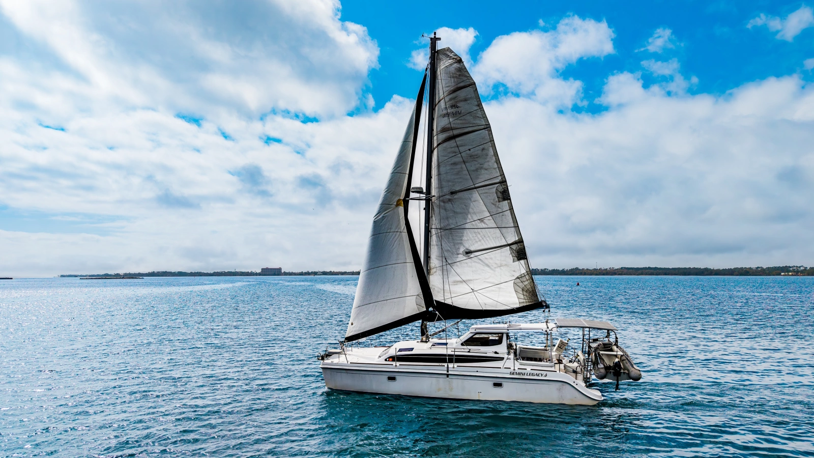 2014 Gemini Legacy 25