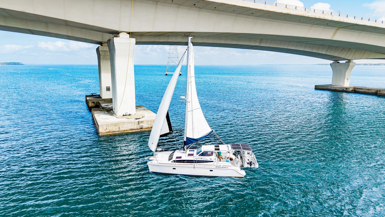 2014 Gemini Legacy 25