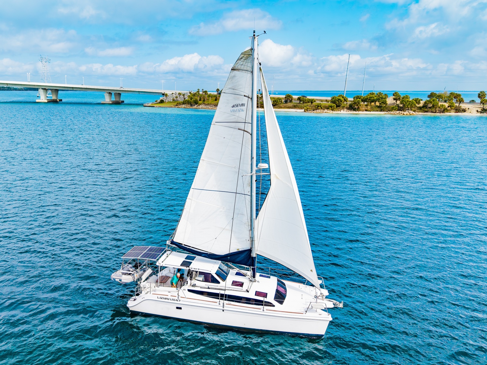 2014 Gemini Legacy 25