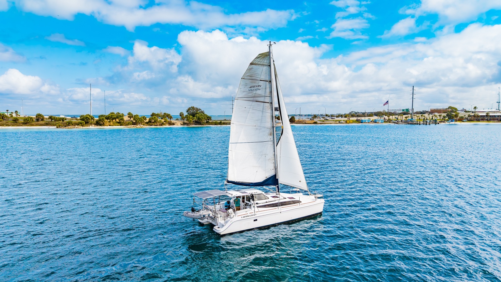 2014 Gemini Legacy 25
