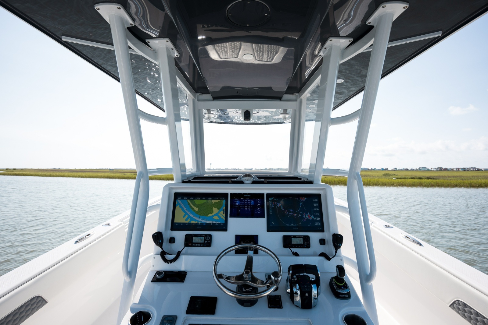 2024 Invincible 33 Catamaran