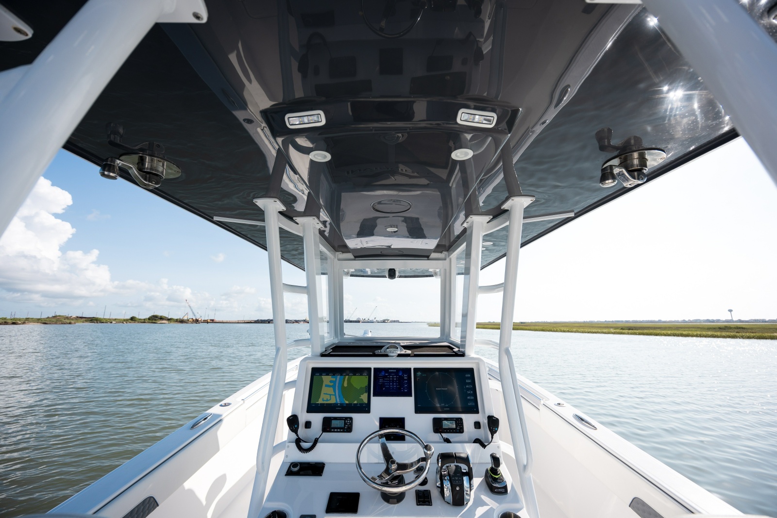 2024 Invincible 33 Catamaran