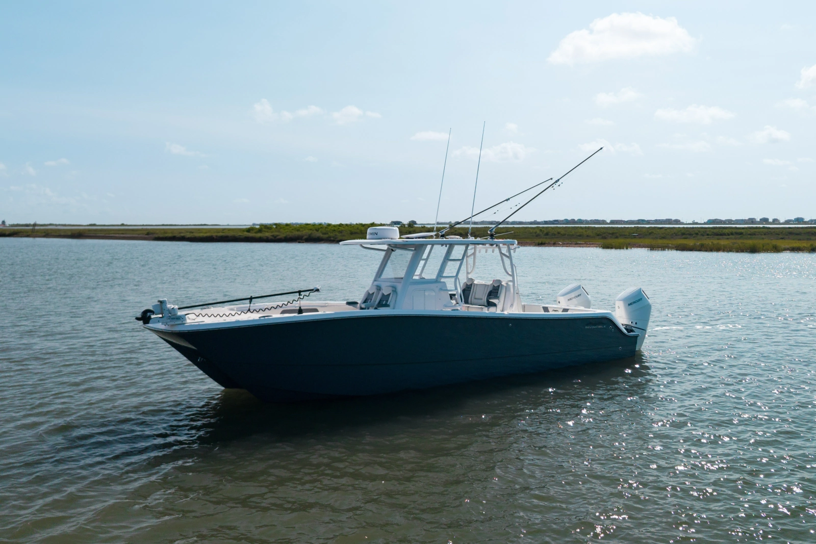 2024 Invincible 33 Catamaran