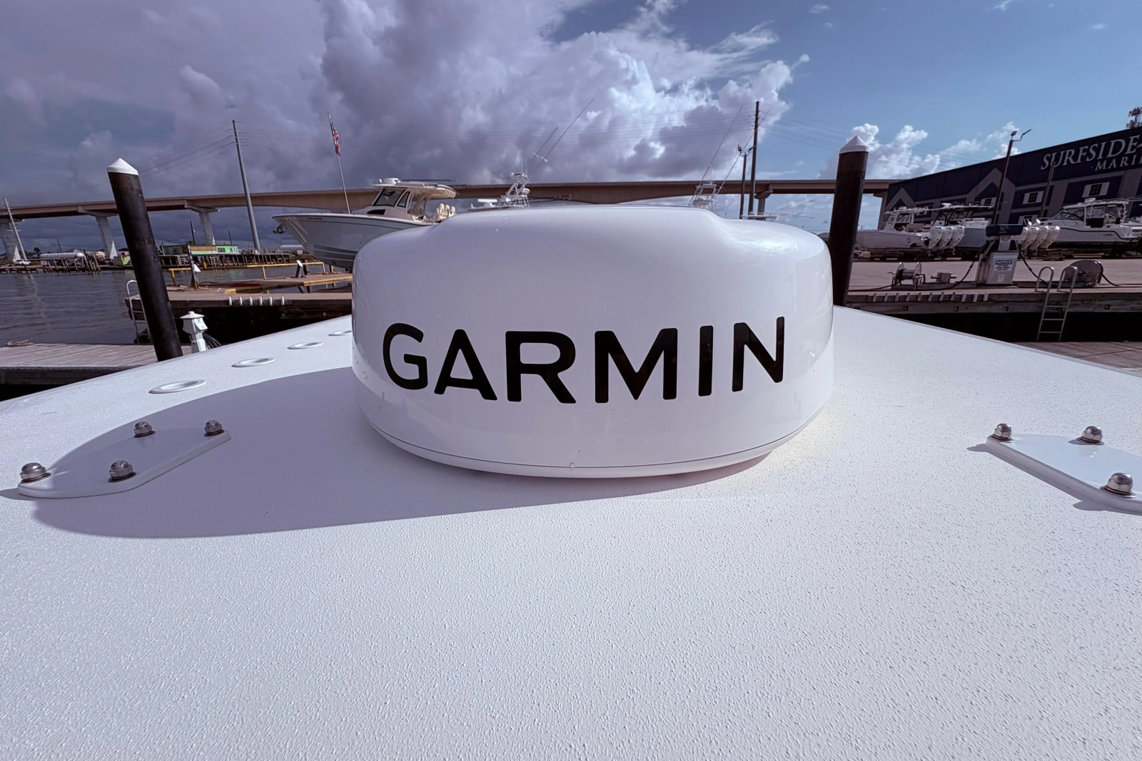 2024 Invincible 33 Catamaran